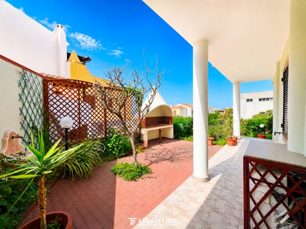 Trilocale vista mare con giardino, piscina e garage a Castelsardo – Lu Bagnu - Foto 3