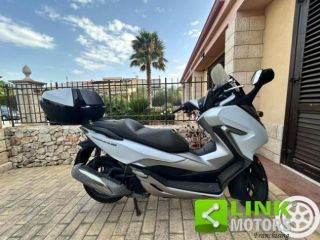 HONDA Forza 300 . rif. 24010687