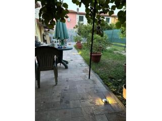 Terratetto in affitto a Marina di Carrara - Carrara 63 mq  Rif: 1338881