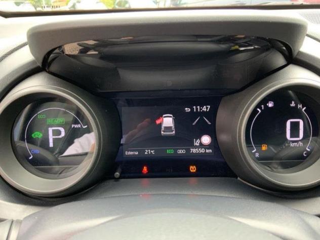 Toyota Yaris 4ª serie 1.5 Hybrid 5 porte Trend - Foto 10