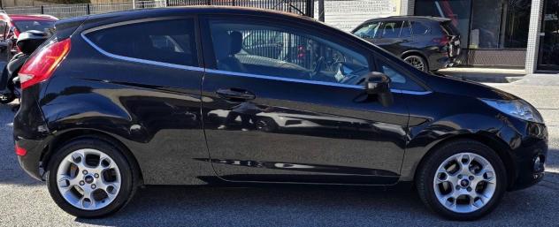 Ford Fiesta 1.2 82CV 3 porte Titanium - Foto 2