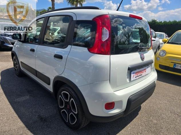 FIAT Panda 1.0 FireFly S&S Hybrid City Cross - Foto 3