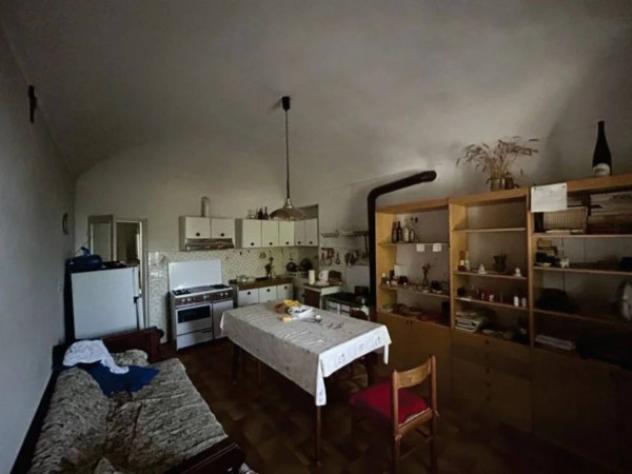 Immobile in asta di 688 m² con più di 5 locali e box auto in vendita a Vignale Monferrato - Foto 8