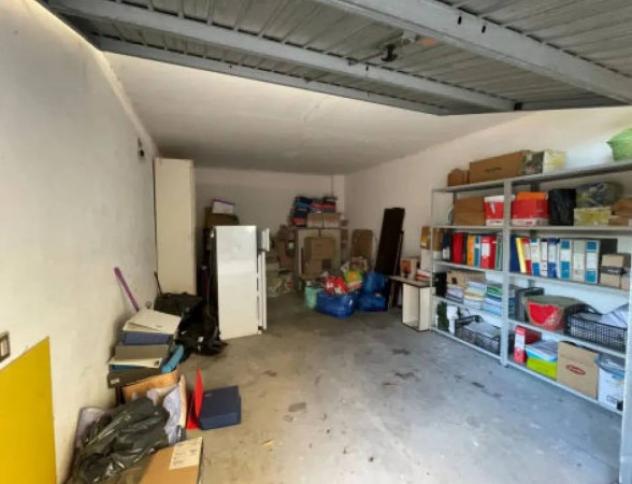 Immobile in asta di 101 m², box auto in vendita a Viterbo - Foto 3