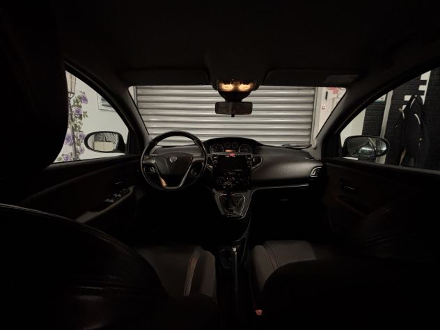 Lancia Ypsilon 1.3 multijet - Foto 8
