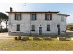 IMOLA - CASA INDIPENDENTE SU TRE LATI CON GIARDINO E GARAGE