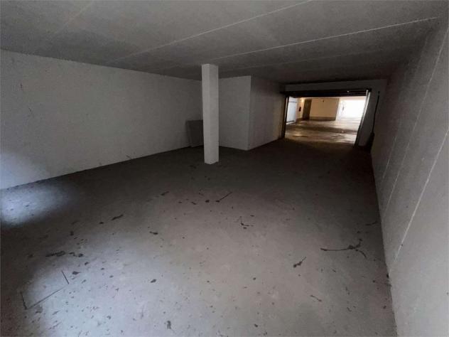 174/2021 1 BS - trilocale al piano 1 con box in asta a Sale Marasino - Foto 12