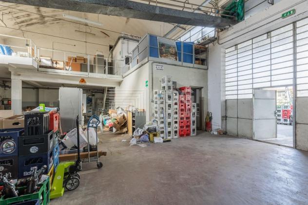 Casa Indipendente Bifamiliare con Cantina Vitivinicola - Foto 9