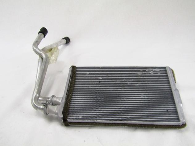 68110623AA TERMOSCAMBIATORE RISCALDAMENTO LANCIA THEMA 3.0 D 176 KW AUT 5P (2013) RICAMBIO USATO
