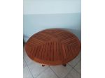 Tavolo rotondo in legno teak massello ideale per 4/6 persone,120/76x120 cm.