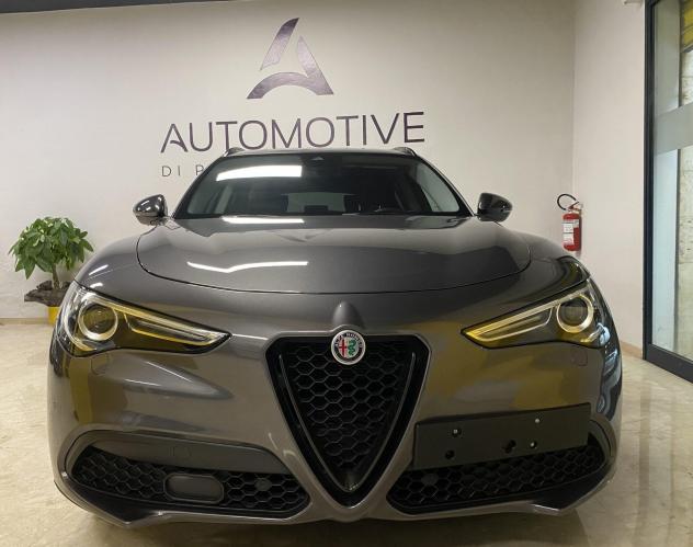 Alfa Romeo Stelvio 2.2 Turbodiesel 160 CV AT8 RWD Sport-Tech