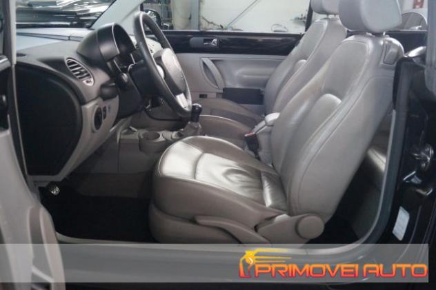 VOLKSWAGEN New Beetle 1.4 16V Cabrio rif. 22206170