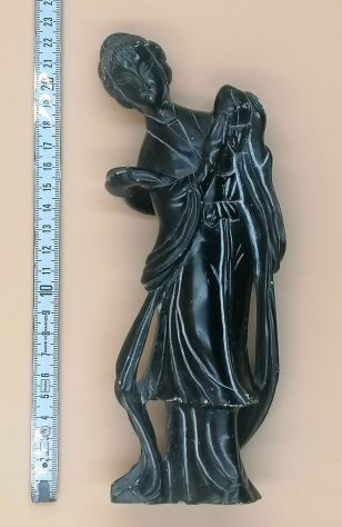 ANTICA SCULTURA DI GEISHA (O KUAN-YIN) IN GIADA VERDE SCURO/ NERA, CINA, 1900. - Foto 8