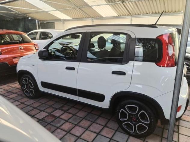 Fiat Panda 1.0 FireFly S&S Hybrid City Life - Foto 2
