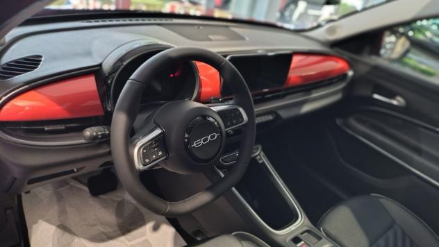 FIAT 600 1.2 Hybrid 145cv Icon - Foto 7