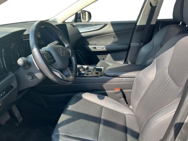 Lexus NX Hybrid Premium 4WD MY22 - Foto 6