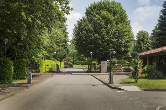 Lesmo: Residenza LESMO GREEN 3 Locali con doppi servizi e ingresso indipendente, posizionato su 2 livelli abitativi - Foto 2