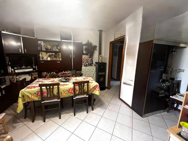 APPARTAMENTO di 4 vani e di 96 mq (POGGIO A CAIANO) rif. L1382 - Foto 8