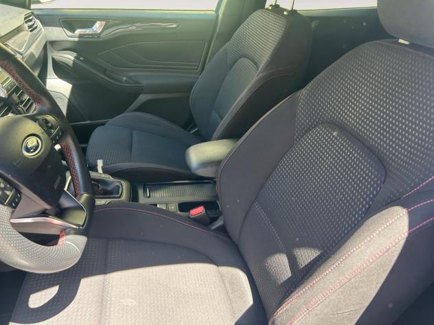 Ford Focus 1.5 EcoBlue 120 CV 5p. ST-Line - Foto 10