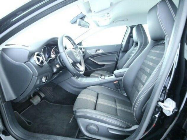 Mercedes-Benz GLA 200 SPORT VETTURA AZIENDALE KM CERTIFICATI - Foto 6