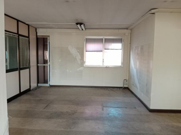 Immobile di 600 m² in affitto a Carpi - Foto 4