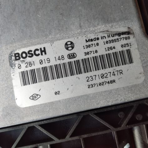 centralina motore Renault Clio IV DCI 1.5 BOSCH 0281019148 / 237102747R CENTRAL - Foto 5