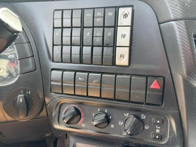 IVECO STRALIS AD190S33P E6 EVO rif. 23795399 - Foto 10