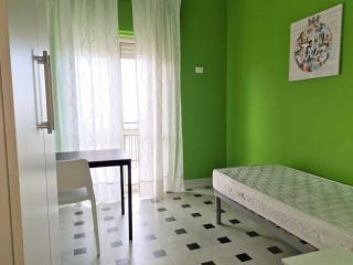 Stanza in appartamento in affitto a Catanzaro