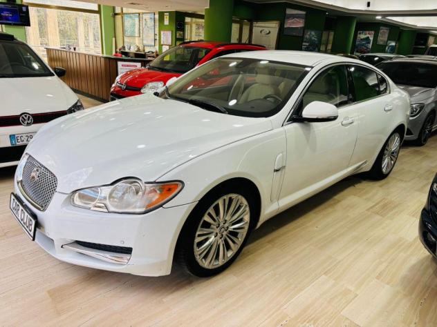 Jaguar XF 3.0 D 241cv V6 Luxury