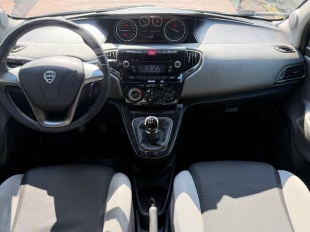 Lancia Ypsilon 0.9 TwinAir 85 CV 5 porte Metano Ecochic - Foto 10