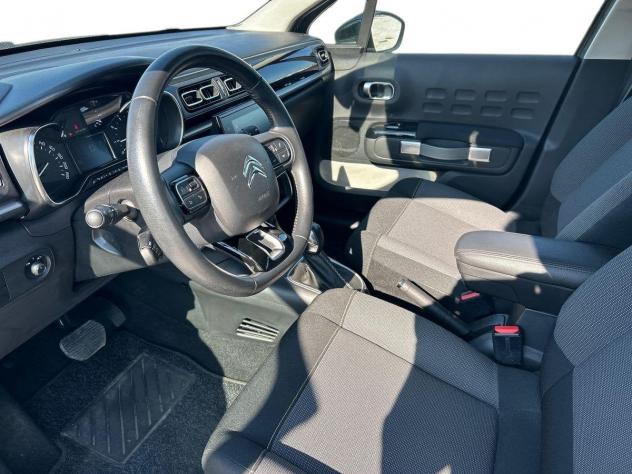 Citroën C3 III 2017 1.2 puretech Shine s&s 110cv eat6 my18 - Foto 6