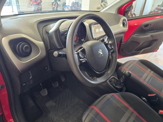 Peugeot 108 1.0 12V 68CV Active - Foto 8