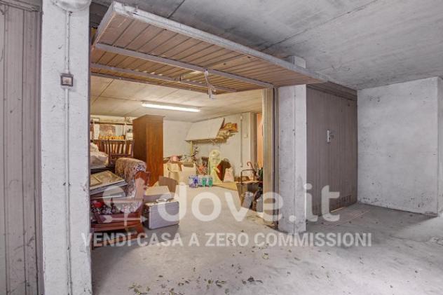 Villa di 220 m² con più di 5 locali e box auto doppio in vendita a Varese - Foto 18