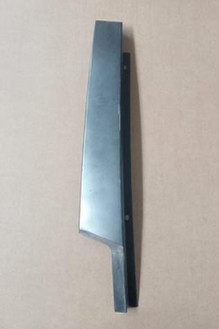 MODANATURA MONTANTE POST. PORTA ANT.DX BMW X1 E84 2009-2015 999-U1294215 Carrozzeria  Lamierati esterni  Porte  Modanatura adesiv BMW - X1 E84 - 01-07