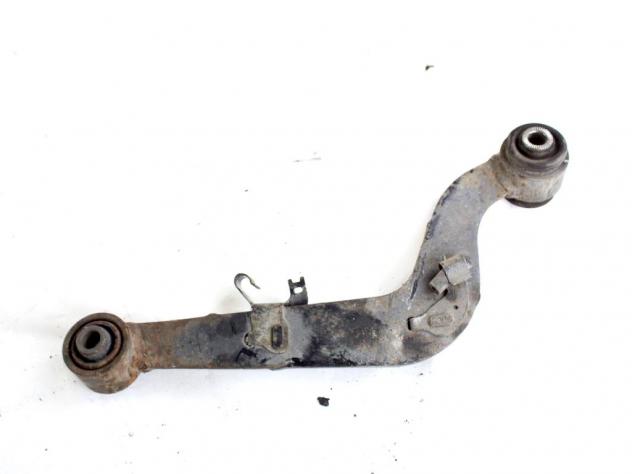 4879042020 BRACCIO OSCILLANTE POSTERIORE SUPERIORE SINISTRO TOYOTA RAV 4 2.0 D 91KW 5P (2017) RICAMBIO USATO