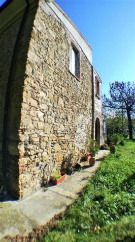 Vendita Rustico casale da 380 mq con giardino con posto auto - Foto 7