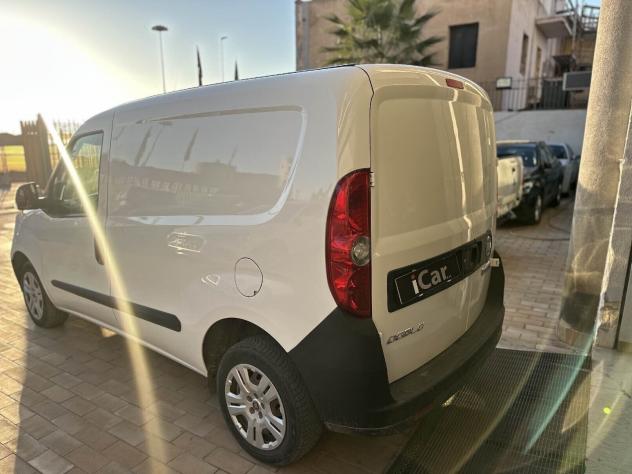 Fiat Doblo Dobl1.3 MJT S&S PC-TN Cargo Lounge - Foto 6