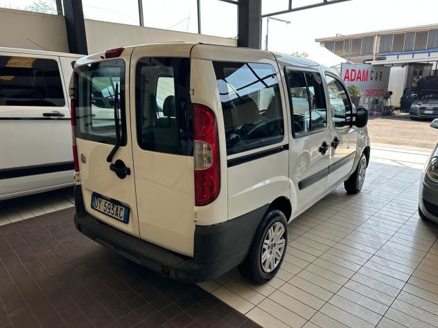 Fiat Doblo Dobl1.6 16V Natural Power Active - Foto 4