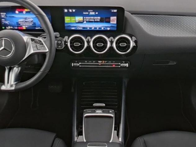 MERCEDES-BENZ GLA 180 Automatic Progressive Advanced rif. 24166458 - Foto 9