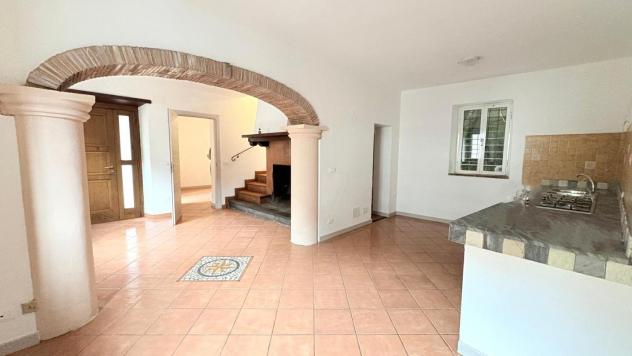 Terratetto in vendita a Pieve di Brancoli - Lucca 150 mq Rif: 1416929 - Foto 2