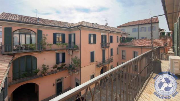 4 locali ultimo piano, appartamento su due livelli in casa d'epoca ristrutturata. - Foto 14