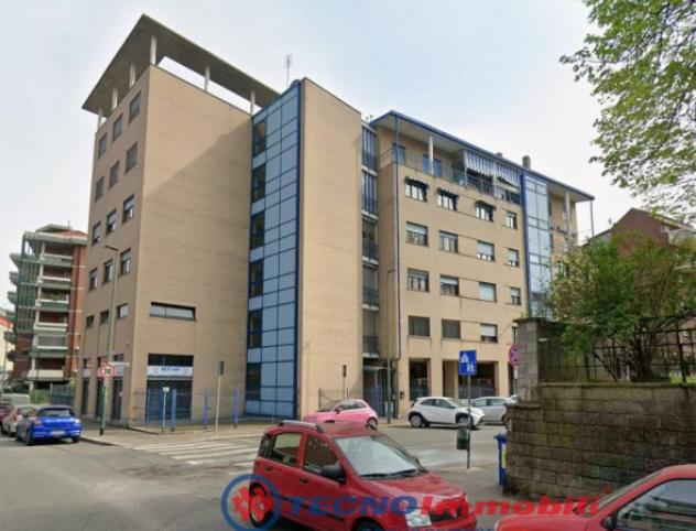 Immobile di 170 m² con 2 locali in affitto a Torino