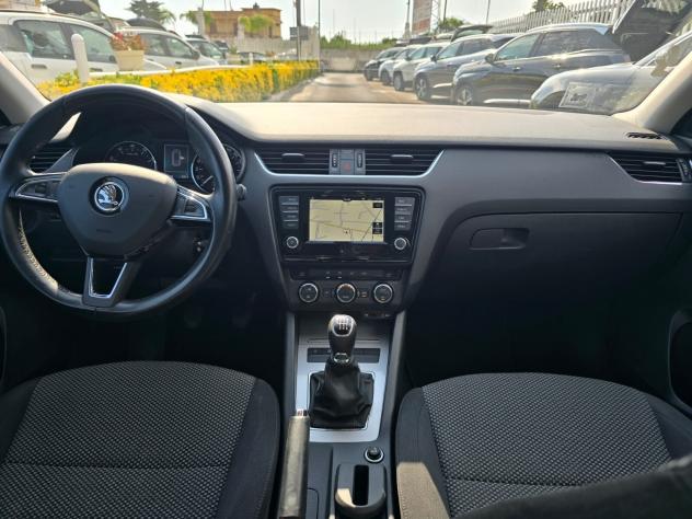 Skoda Octavia 1.4 TSI Executive G-Tec 110CV - Foto 6