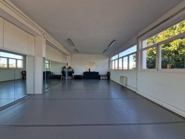 Immobile di 2545 m² con più di 5 locali in vendita a Lainate - Foto 11