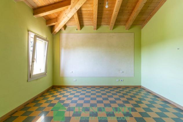 Villa di 350 m² con più di 5 locali e box auto doppio in vendita a Carpi - Foto 18