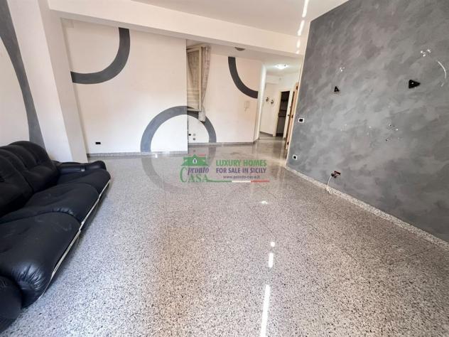 Rif: 2742 - Ampio appartamento di 150 mq con balconi perimetrali e posto auto in garage – Comiso - Foto 4