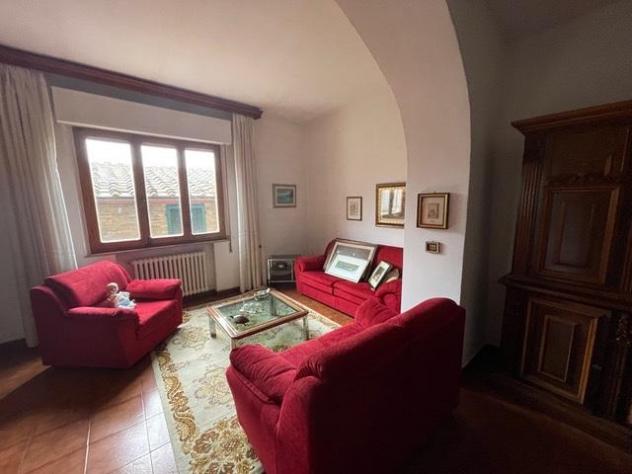 Appartamento in vendita a Monticiano 200 mq Rif: 1421320