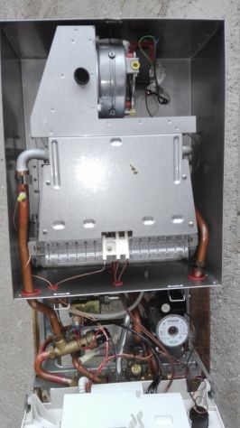 CALDAIA VAILLANT VMW 202 CAMERA STAGNA TURBO GAS METANO - Foto 7