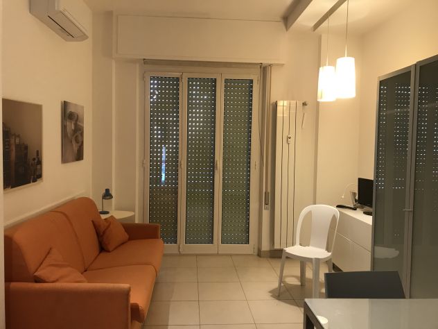 LOANO MONOLOCALE A 100 MT DAL MARE DA OTTOBRE A GIUGNO - Foto 3
