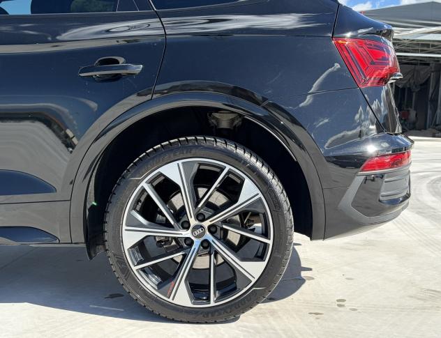 Audi Q5 SPB S Line Plus 2.0 TDI 204CV S-Tronic quattro 40 - Foto 8